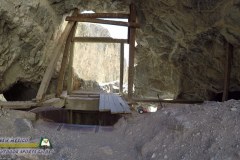 Tyro-Mine-Inside